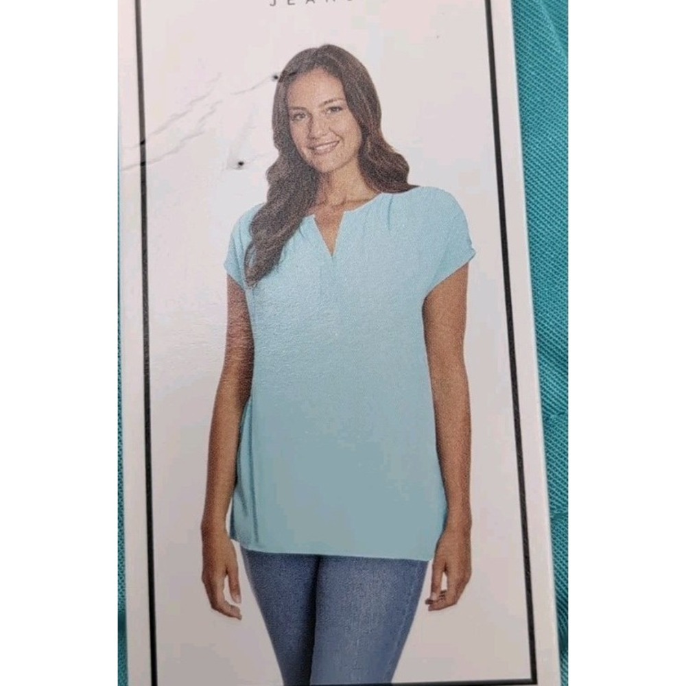 nine West Womens Jeans blue shirts size small